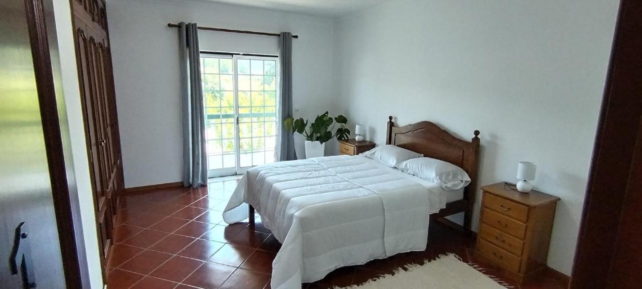 Bed and Breakfast Majo Alojamento Local Табуа Экстерьер фото